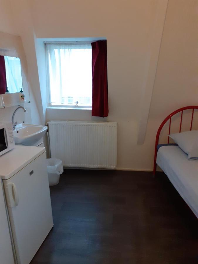 Hostel Pension Tivoli Groningen Eksteriør bilde